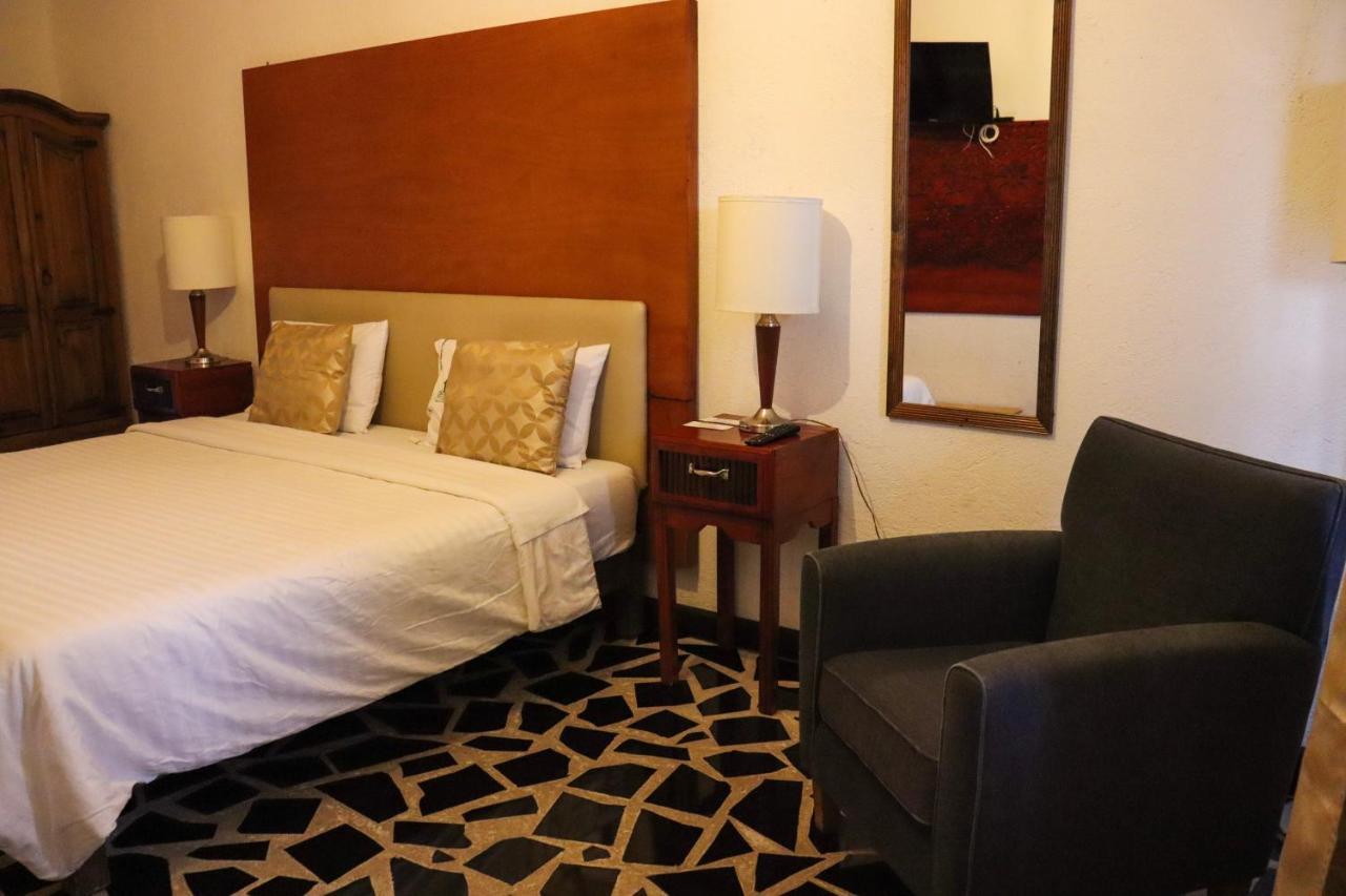 Hotel Vitorina Cholula Bagian luar foto