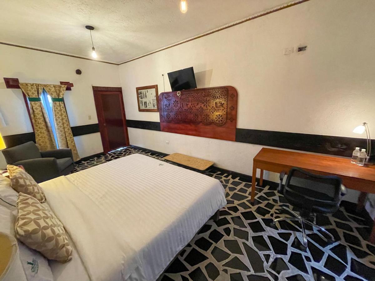 Hotel Vitorina Cholula Bagian luar foto